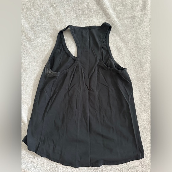 lululemon tank top size 8 - Picture 2 of 3